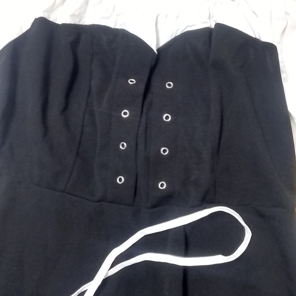 Gothic Off the Shoulder Lace Up Waist Dress - Picture 7 of 15